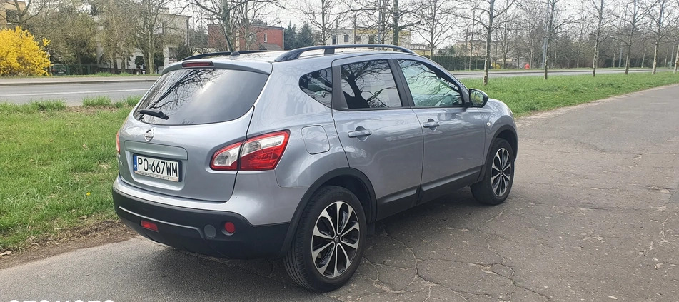 Nissan Qashqai cena 42000 przebieg: 249000, rok produkcji 2013 z Poznań małe 16